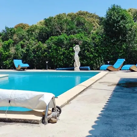 Le Gite D'Entressen Studio Piscine Jeux & Petanque Istres Miramas Exterior photo