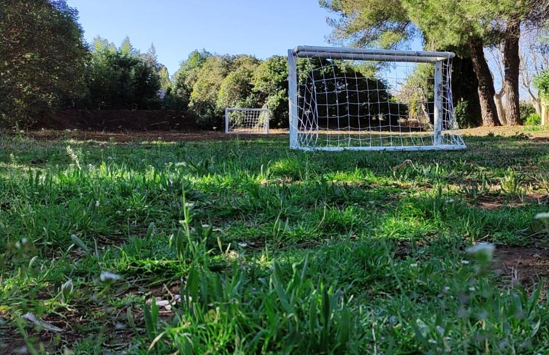 Appartement Superbe D'entressen Dans Mas En Campagne Avec Piscine Et Espace De Jeux Extérieurs Pour Les Enfants Et Terrain De Pétanque Entressen