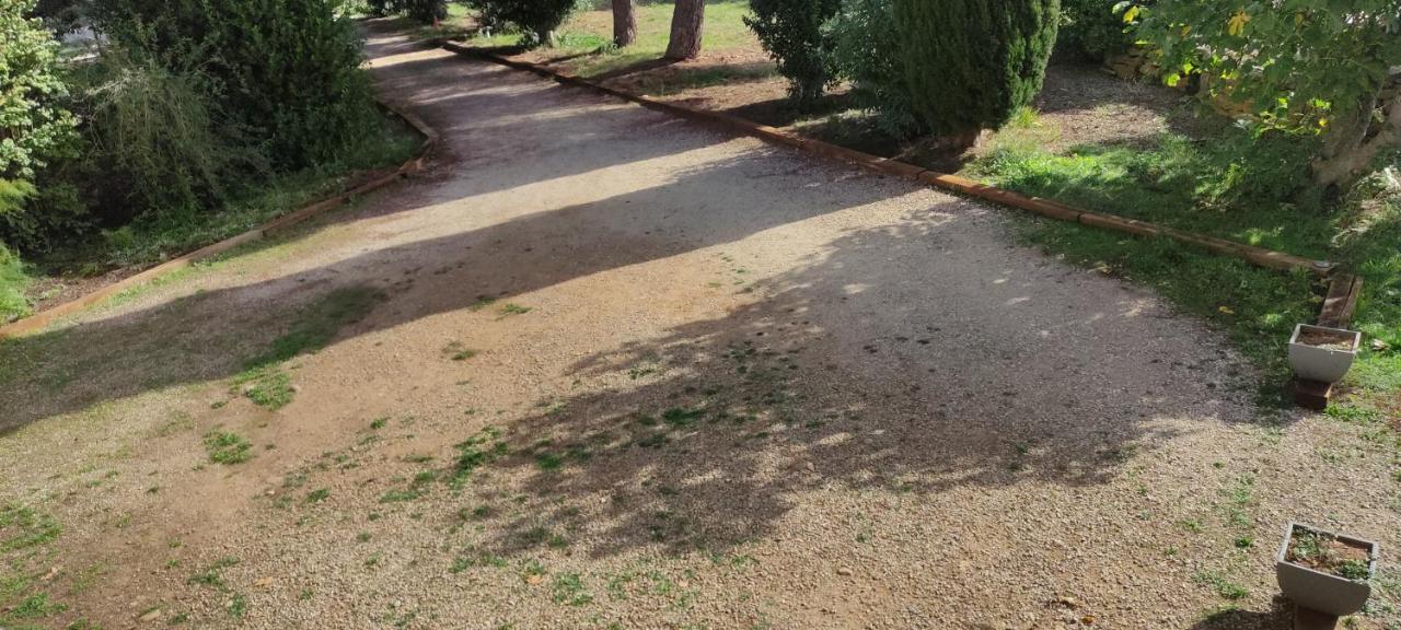 Apartment Entressen: Piscine, Jeux Et Pétanque *