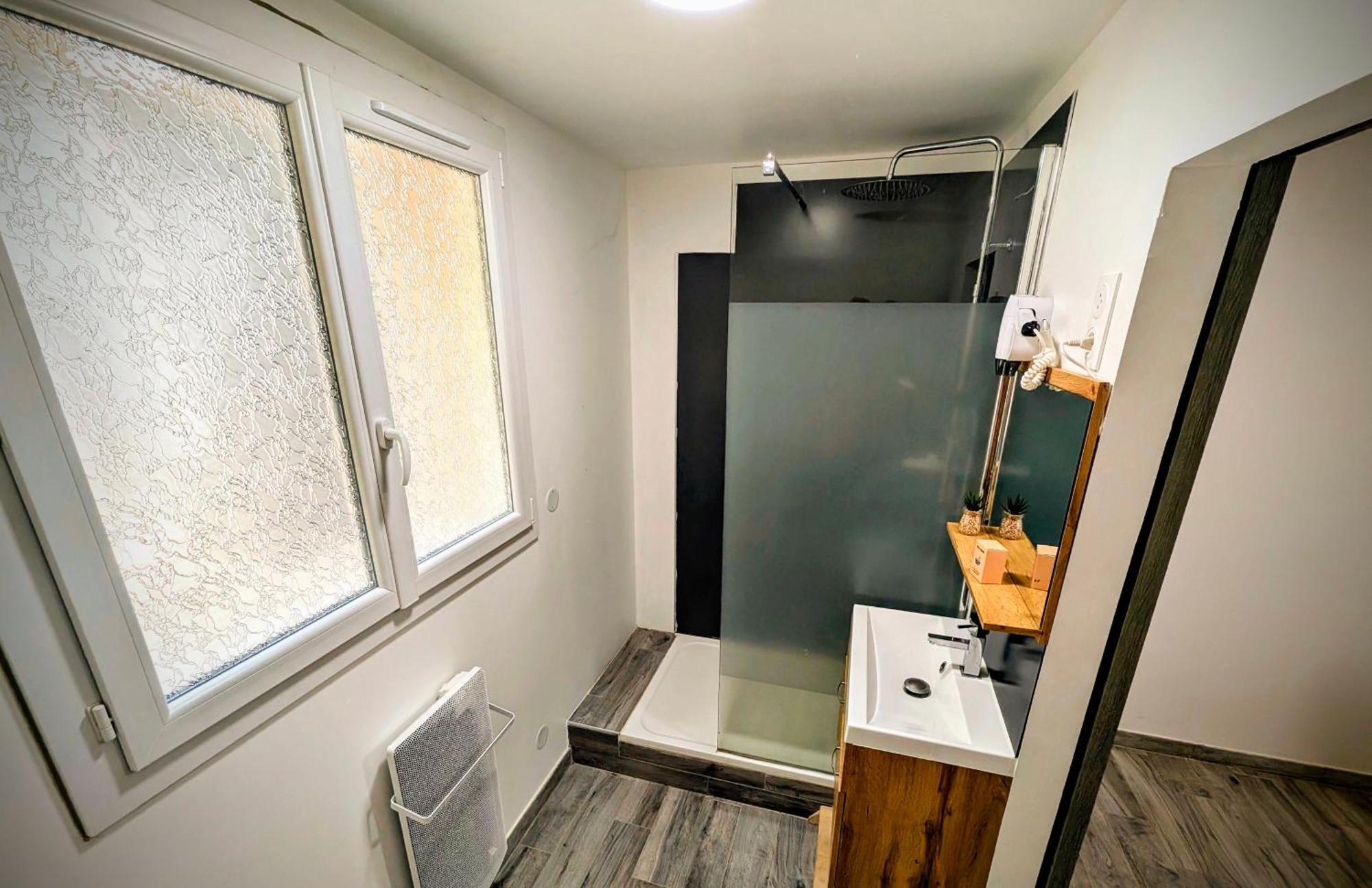 Apartment Entressen: Piscine, Jeux Et Pétanque Entressen